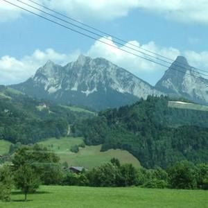 Meet your Posher, Uto